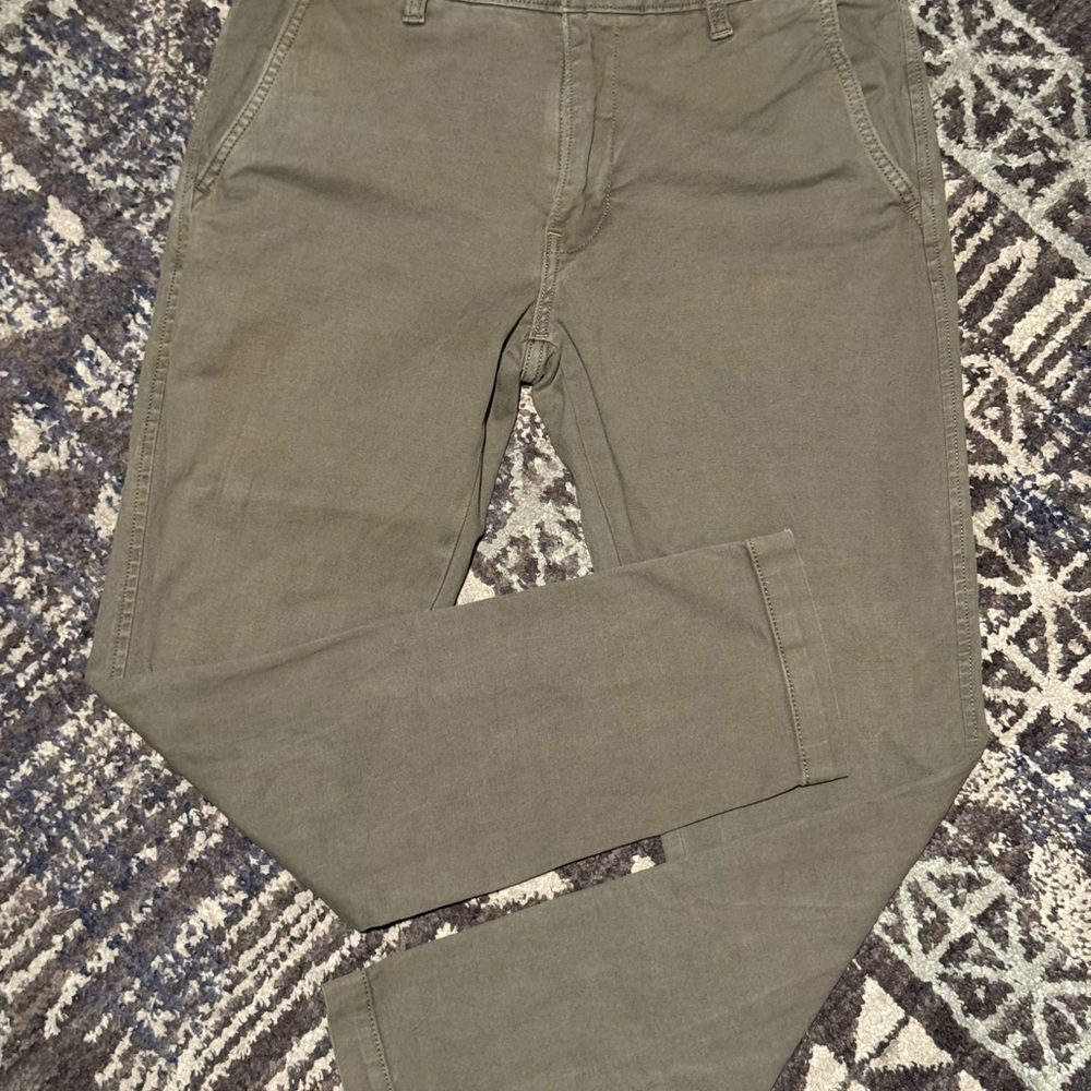 Levi's Men's Khaki Chinos